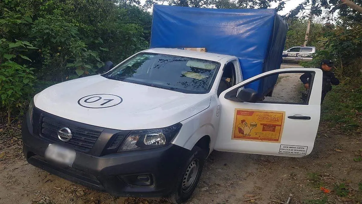 Camioneta recuperada tras asalto